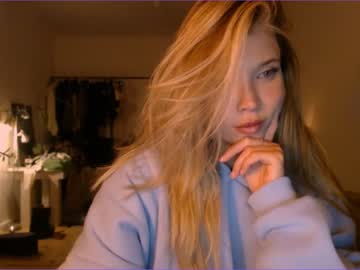 Nude cam girl bitter_moon image #3335906