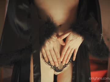 Nude cam girl auddicted image #995240
