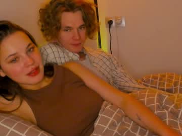 Nude cam couple di_n_alex image #632039