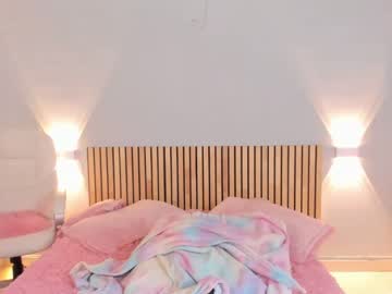 Nude cam girl little_effy18 image #4813068