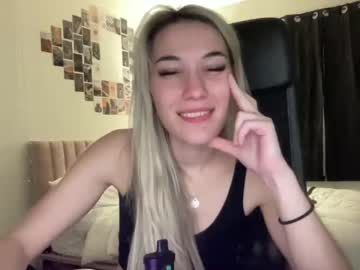 Nude cam girl bee_my_passion image #6923665
