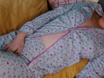 Nude cam girl juicy_peach88 image #3044958