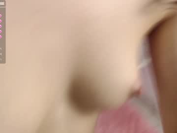 Nude cam girl little_effy18 image #885756