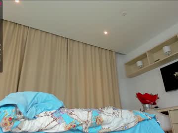 Nude cam girl alice_n_wooderland image #955233