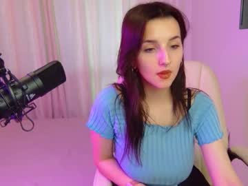 Nude cam girl vivian_suon image #5125688