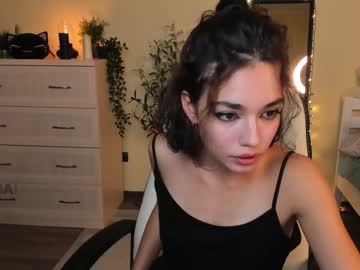 Nude cam girl ella_flar_ image #2807108