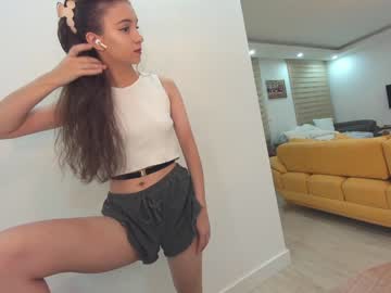 Nude cam girl ehotlovea image #2951440