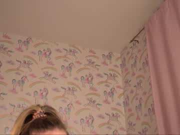 Nude cam girl unicorngirls image #1387495