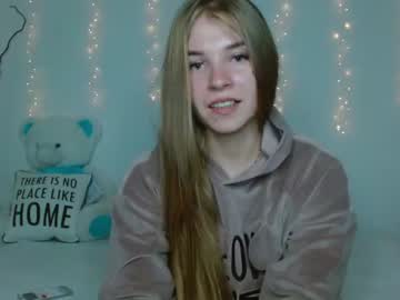Nude cam girl little__cherrry image #2464837