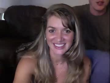 Nude cam couple shyfarmyogi image #1994670
