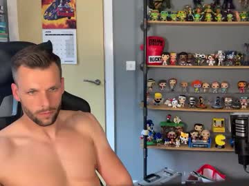 hotukguybigcock nude girls camming
