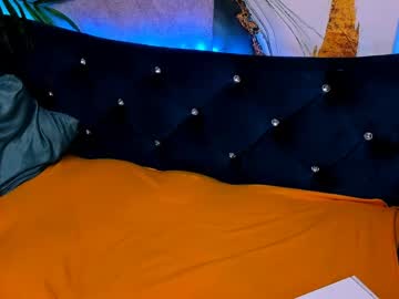 Nude cam girl mayla_collen image #2150710