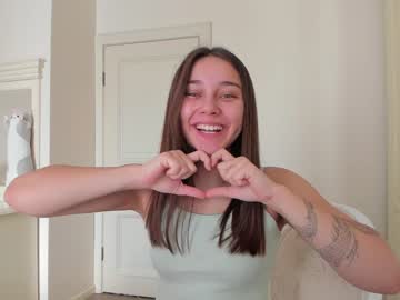 Nude cam girl eleonora_linn image #2854613