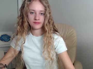 loveinemili nude girls camming