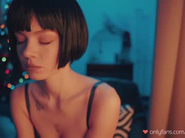 Nude cam girl auddicted image #750980