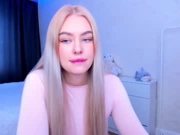 Nude cam girl 8a8y_nura image #3814899