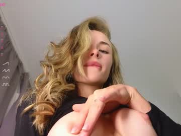 Nude cam girl uwunikaa image #5272564