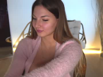Nude cam girl kelly_the_horniest image #5527749