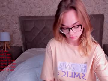 Nude cam girl dossennn image #2132597