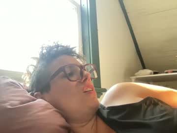 Nude cam girl damejane image #2994001