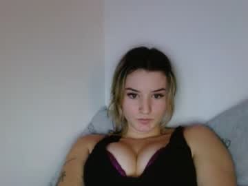 Nude cam girl scarlettmartin image #6143744