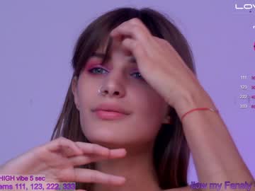 Nude cam girl sapphirealice image #2515090