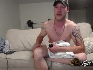 Nude cam man kylechat image #2307217