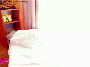 Nude cam girl clementine__ image #4151558
