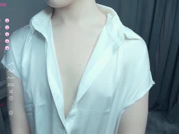 Nude cam girl silvergloss image #5982395