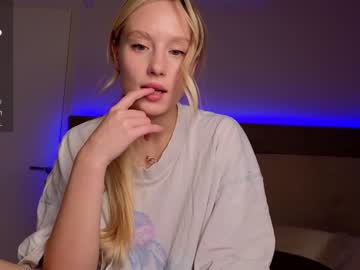 Nude cam girl callme_star image #6318287