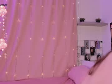 Nude cam girl alliesmiths image #2589126