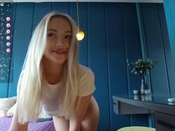 Nude cam girl kriss0leoo image #6855331