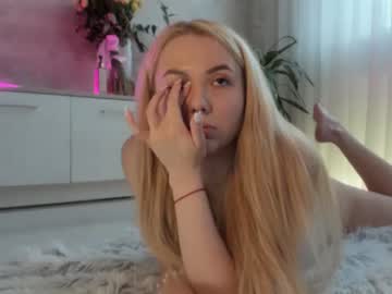 Nude cam girl meryfoxxx image #4130614