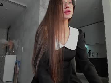 Nude cam girl mia_devill image #3623534