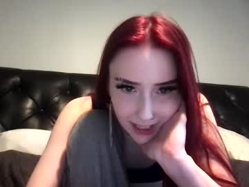 Nude cam girl petite_scarlettt image #4739752