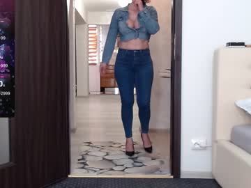 Nude cam girl carmela_fox image #6827033