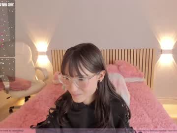 Nude cam girl little_effy18 image #4241506