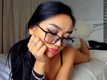 Nude cam girl miyong_7 image #1637842
