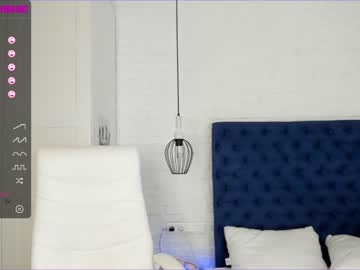 Nude cam girl hee_jin image #905015