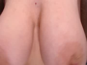 Nude cam girl incrediblyomelia image #3093360