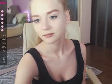 nikole_shinebaby nude girls camming
