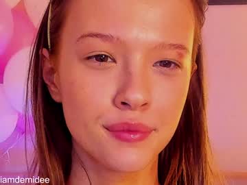 Nude cam girl _demi_dee_ image #1184277