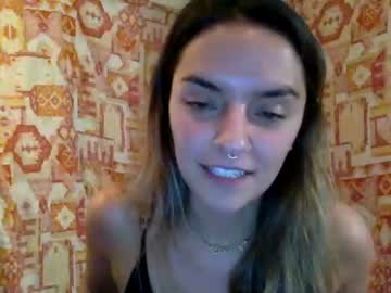 Nude cam girl ella_boo image #685224