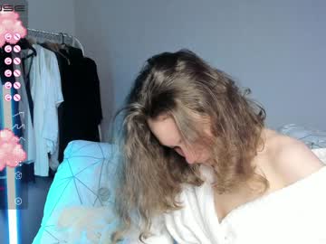 Nude cam girl mxxnsxsul image #2269235
