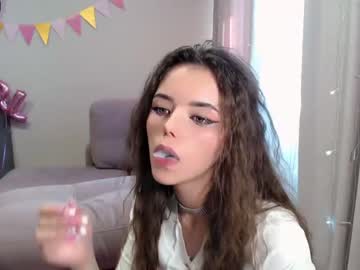 Nude cam girl angelklttl image #2538812