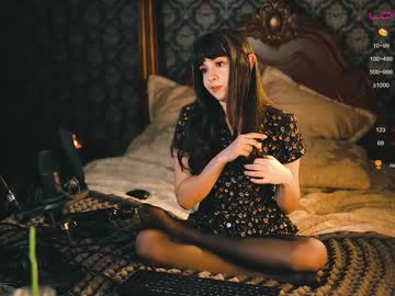 Nude cam girl ingennui image #3893711