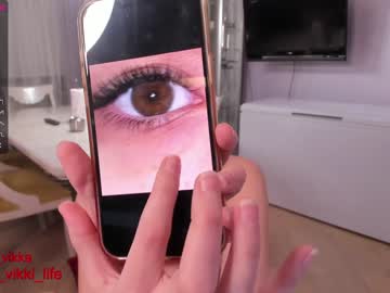 Nude cam girl misss_vikki image #1193217