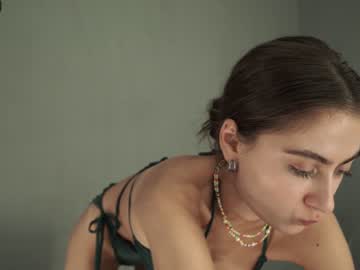 Nude cam girl tessarosse_ image #4917561