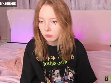 Nude cam girl lill_alice image #1644390