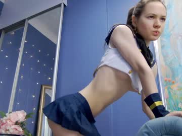 Nude cam girl kriskras__ image #5636816
